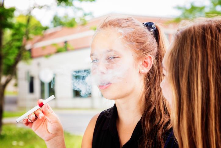 elfbar nachfüll pod läuft aus Flavoured vapes could be banned as part of EU plan to fight cancer as e- cigarette use surges