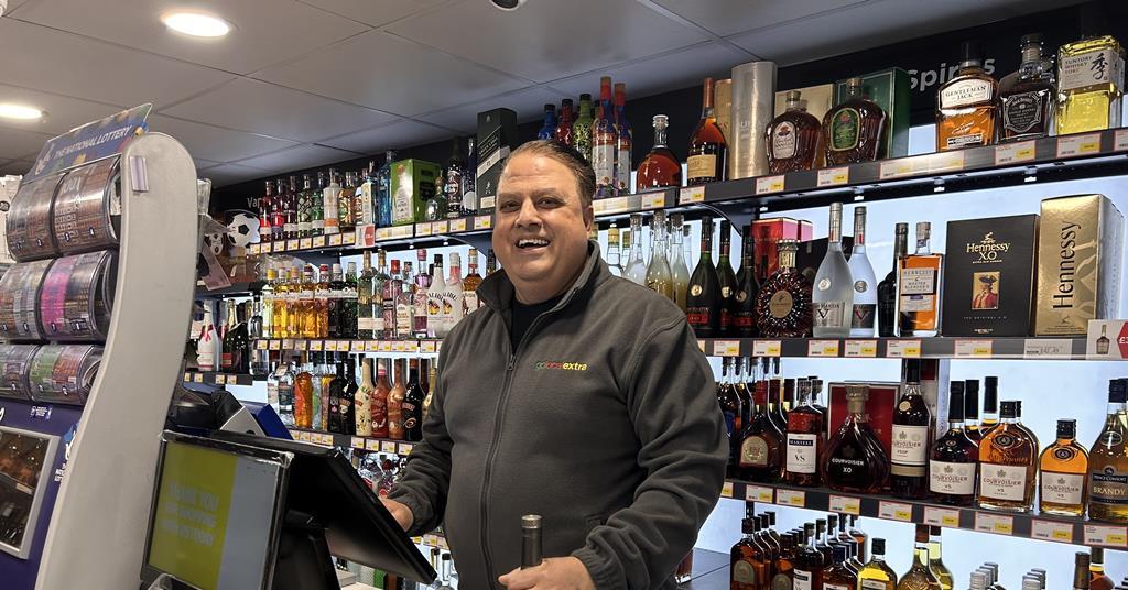 Look inside Go Local Extra Coventry Road Features and analysis