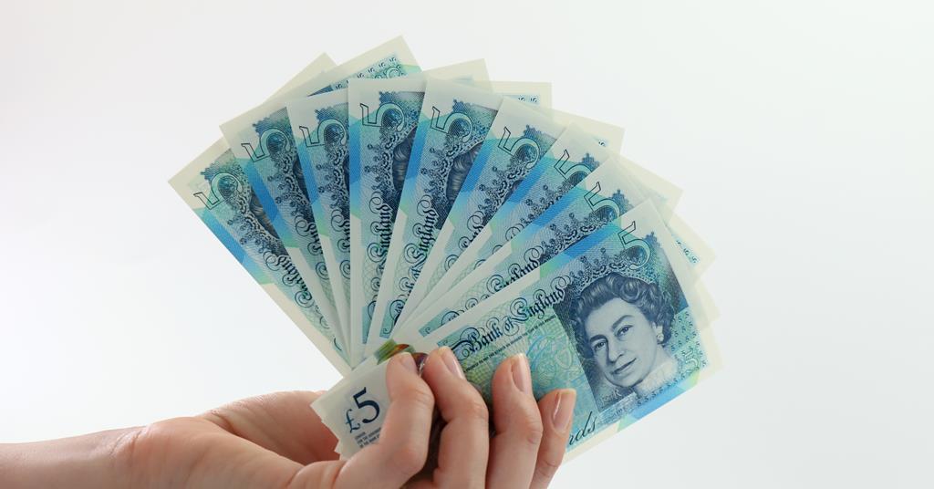 Advantages of corner shops image