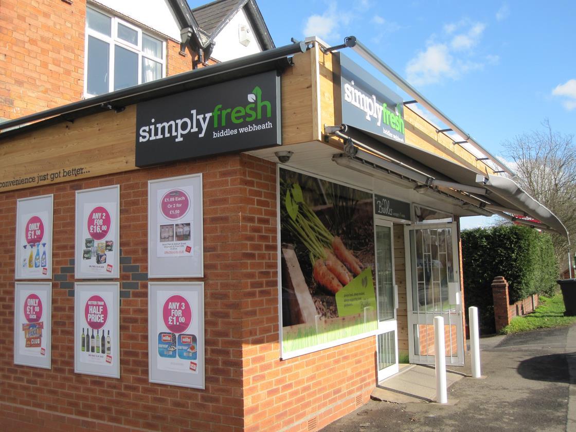 Simply Fresh at Biddles, Redditch Features Convenience Store