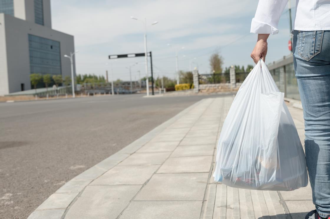 Government confirms 21 May for 10p plastic bag charge introduction