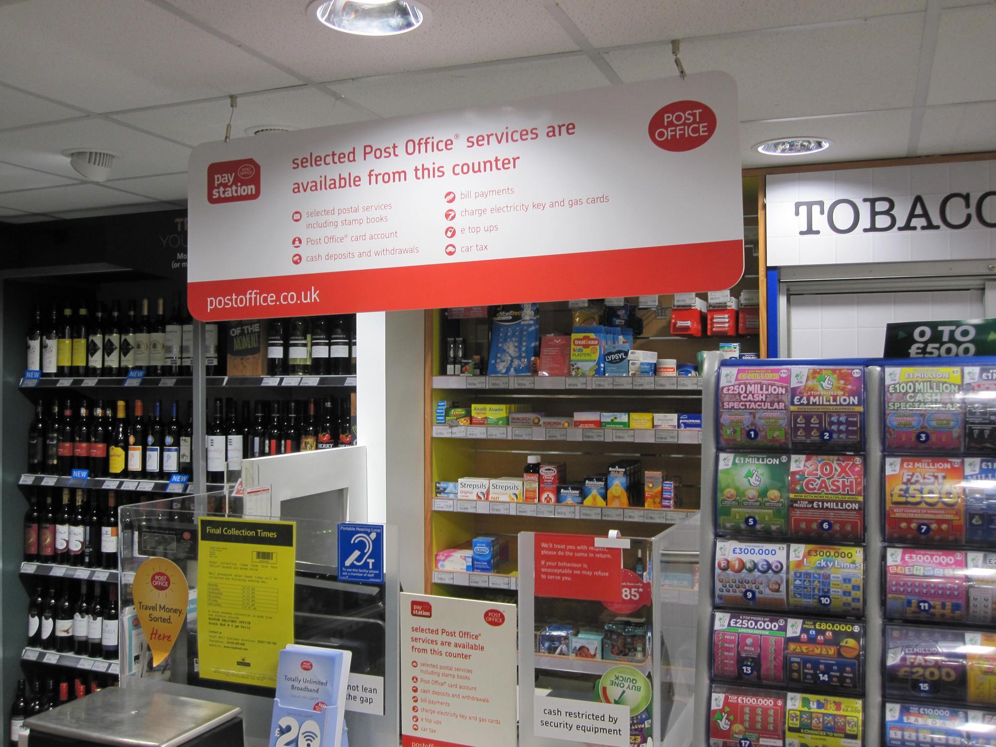 Costcutter Kirton, Boston Features Convenience Store