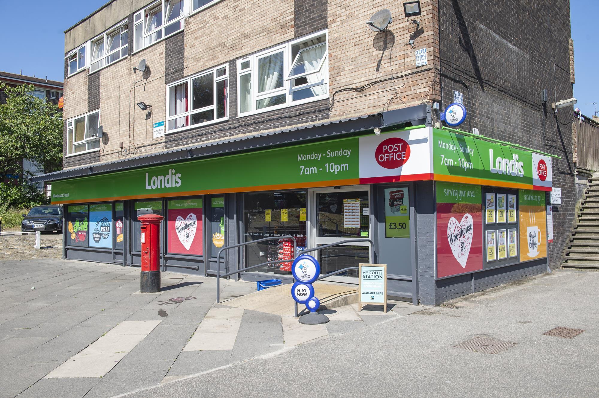 Londis Woodhouse Street, Leeds Features Convenience Store
