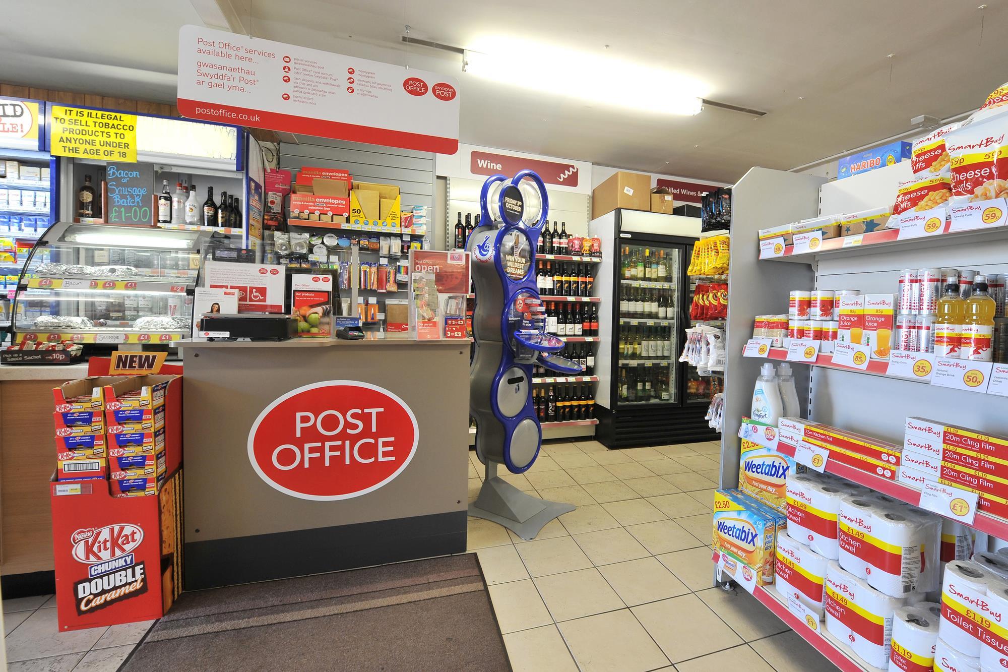 Post Offices Delivering the benefits Features 