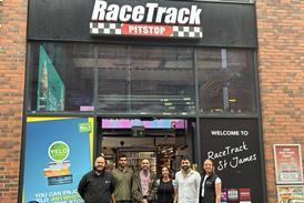 Racetrack L-R Dan Marsden Co-op Wholesale, Rits Sud (Tubees Brand Manager), Vikas Sud (Racetrack Co-Founder), Shamly Sud (Racetrack Co-Founder), Guna Sud (Racetrack Retail Manager), Leanne Millar (Co-op Wholesale KAM)