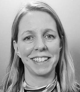 Eve Peters image
