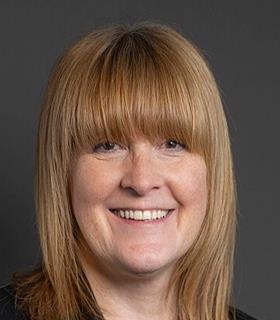 Official_portrait_of_Sarah_Jones_MP_crop_2,_2024