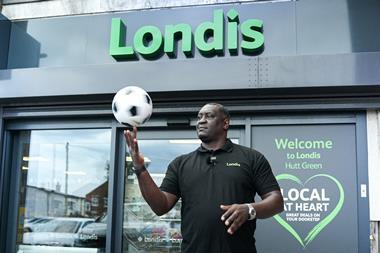 Heskey-Londis-2