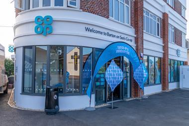 UNP Co Op 46958 Barton on Sea03