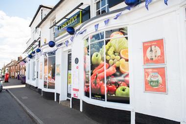 SWNS_COSTCUTTER_HITCHIN_11