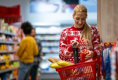 christmas shopping GettyImages-1448330114