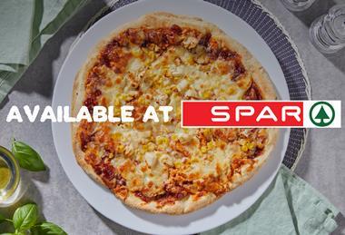 SPAR BBQ Chicken Pizza Lifestyle