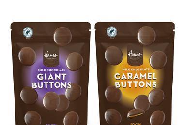 GiantButtonsPouchesVisual R3