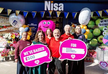 Nisa Bassingbourne Aysel Gok in green with CAMsar reps and MADL rep