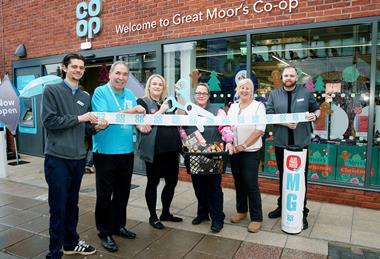 UNP Co Op 47218  Food Great Moor Stockport046