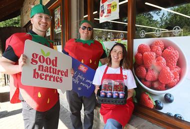 SPAR North of England x Good Natured Berries - Jimmy Durose and Wilf Whittle of James Hall & Co. Ltd with Jill Witheyman of Angus Soft Fruits 1