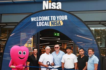 LA Foods Nisa Holloway Rd (L-R MADL Mascot, Tabrez Hussain, Mr Hussain, Martin Swadling Co-op Wholesale, Hussain brothers)