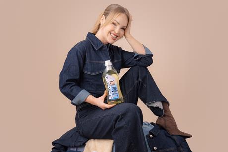 Katie_Piper_Surcare_Edited_selects-9