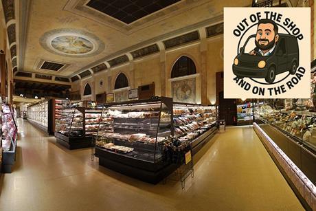 IT-Venice-1-The-beautiful-new-SPAR-store-in-Venice-located-in-what-used-to-be-an-old-movie-theatre750x500