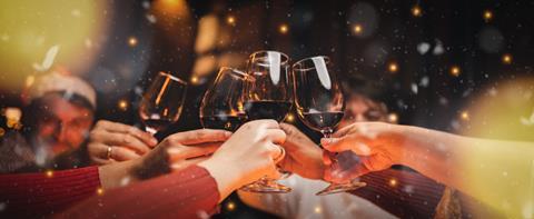 celebratory wine glasses clinking