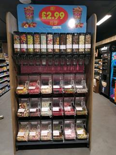 Costcutter Bargain Booze Purfleet3