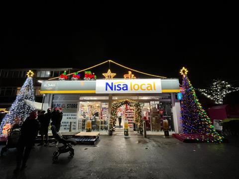 Nisa High Heath_Christmas exterior