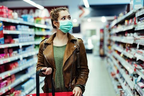 Coronavirus shopper_GettyImages-1215276717