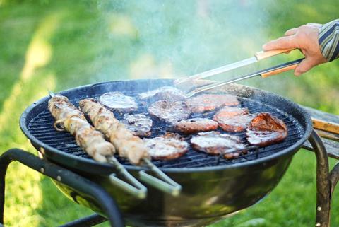 Grill BBQ - GettyImages-1137542230