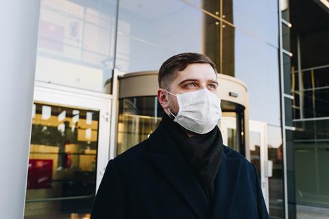 man wearing face mask coronavirus