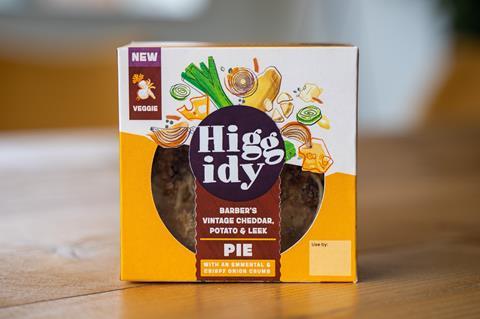 BARBERS VINTAGE CHEDDAR PIE PACK SHOT