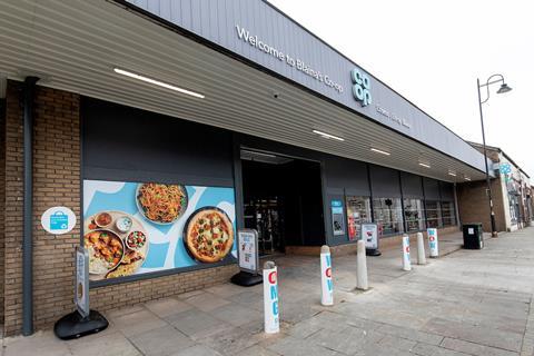 UNP Co Op 46920 Blaina004