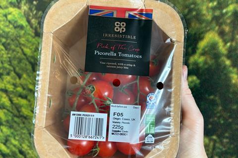 Cardboard punnets for Co-op's premium British tomatoes
