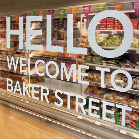 Baker Street coop_Welcome signage