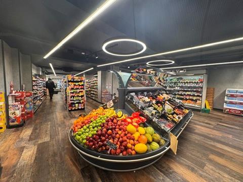 LA Foods Queen's Crescent