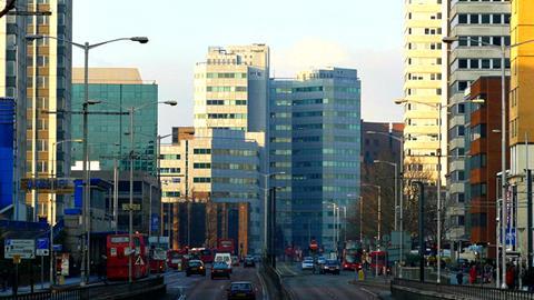 Street_Scene,_Wellesley_Road,_Croydon_-_geograph.org.uk_-_1228521