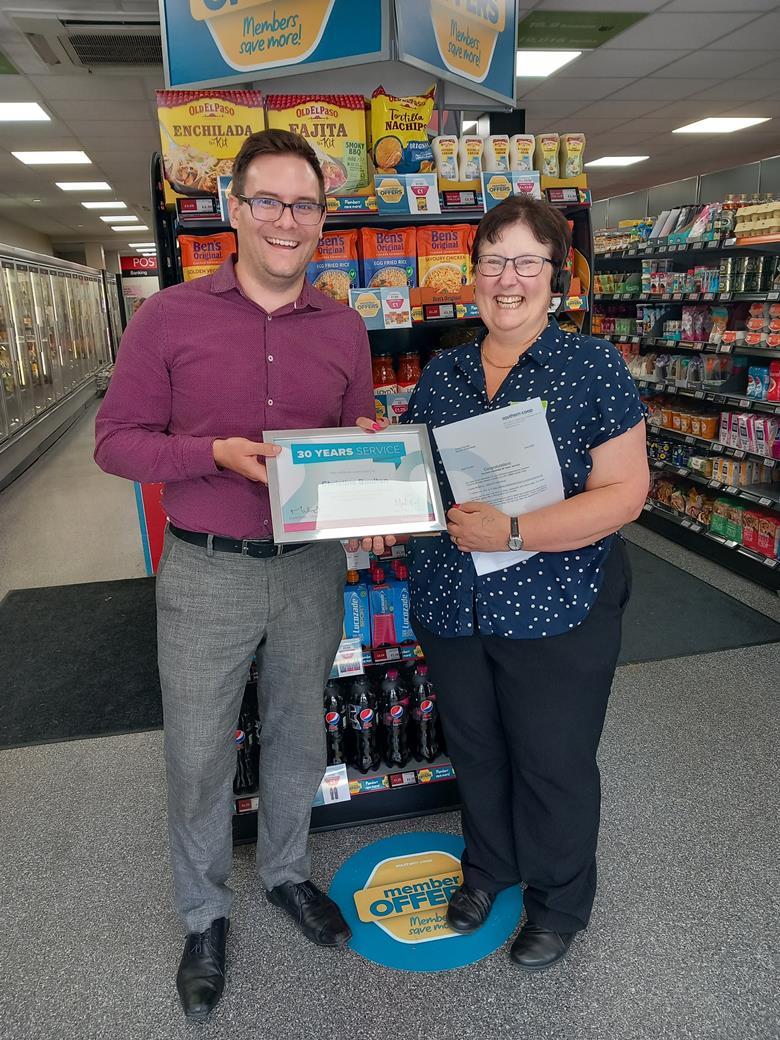 Shanklin store manager celebrates 30 years with Southern Coop
